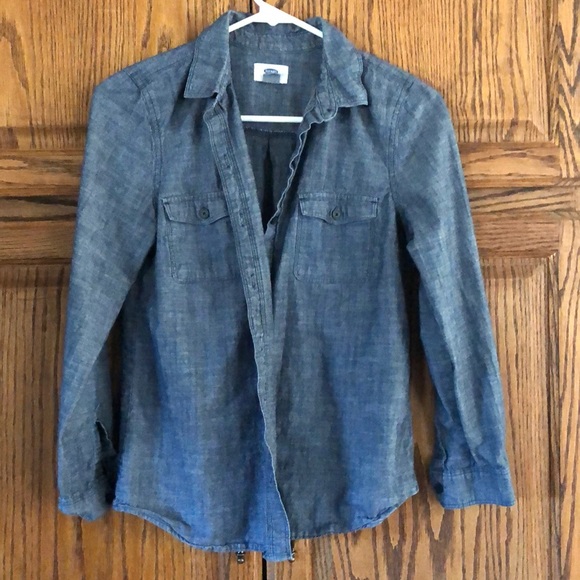 Old Navy Tops - Classic Old Navy Dark Wash Chambray Shirt